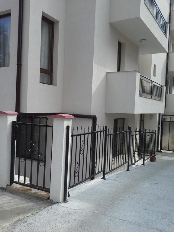 Burgas Sarafovo Apartment מראה חיצוני תמונה